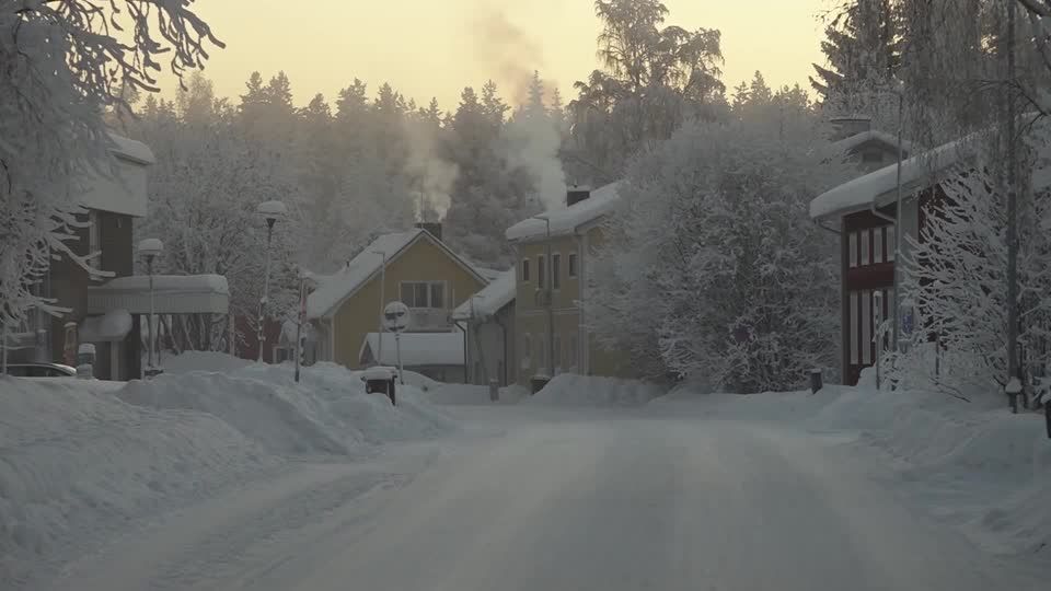 Video: Eiseskälte in Schweden und Russland