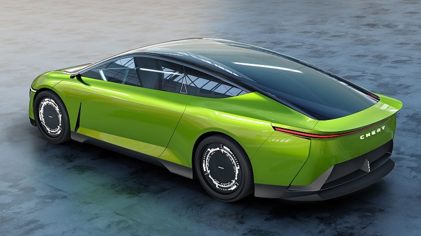 Technology: Chery presents cW record car: Submerged