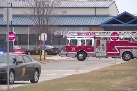 Video: Iowa: Schüsse an Highschool