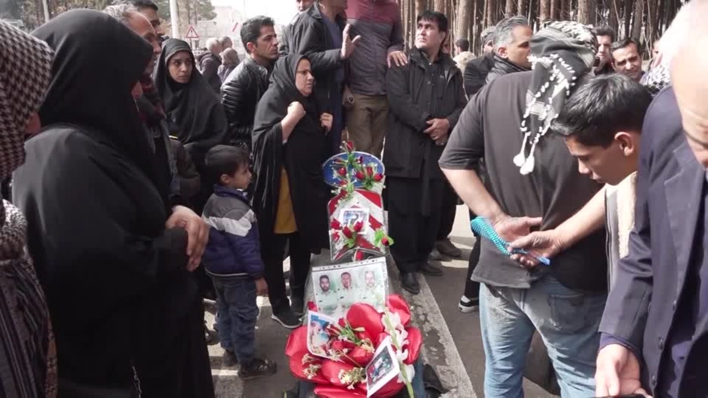 Miliz Verlässt Kabinettssitzung So Reagiert Der Iran Auf Die Entwaffnung Der Hisbollah - lb3qj3a