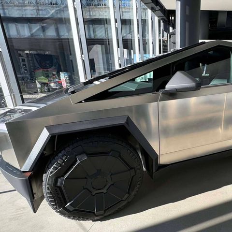 Tesla Cybertruck