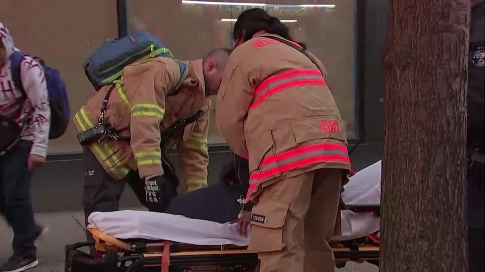 Video: Viele Verletzte nach U-Bahn-Unglück in New York