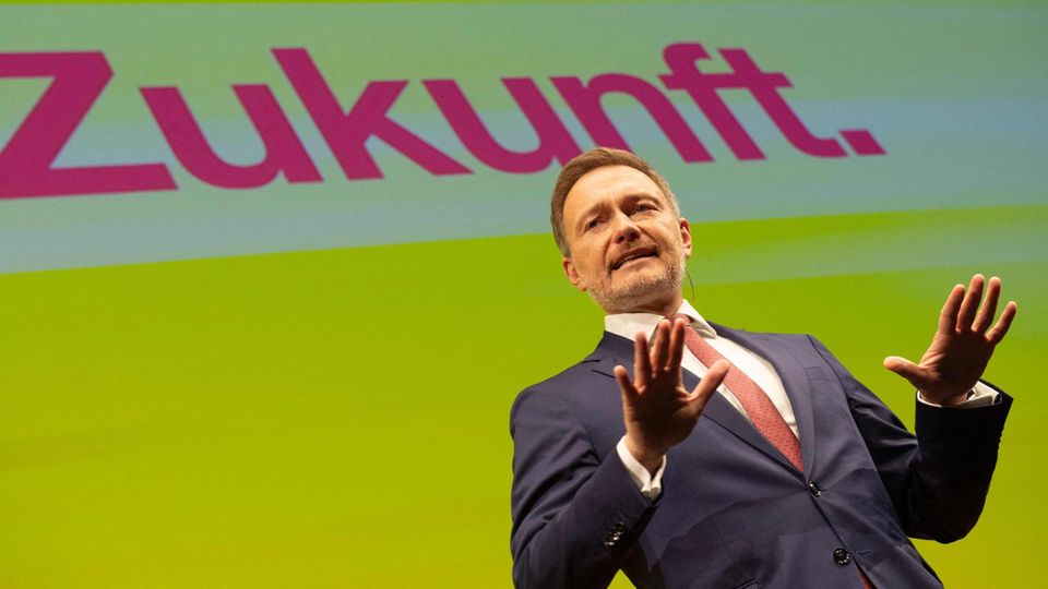 FDP-Parteichef Christian Lindner spricht beim Dreikönigstreffen der FDP in Stuttgart