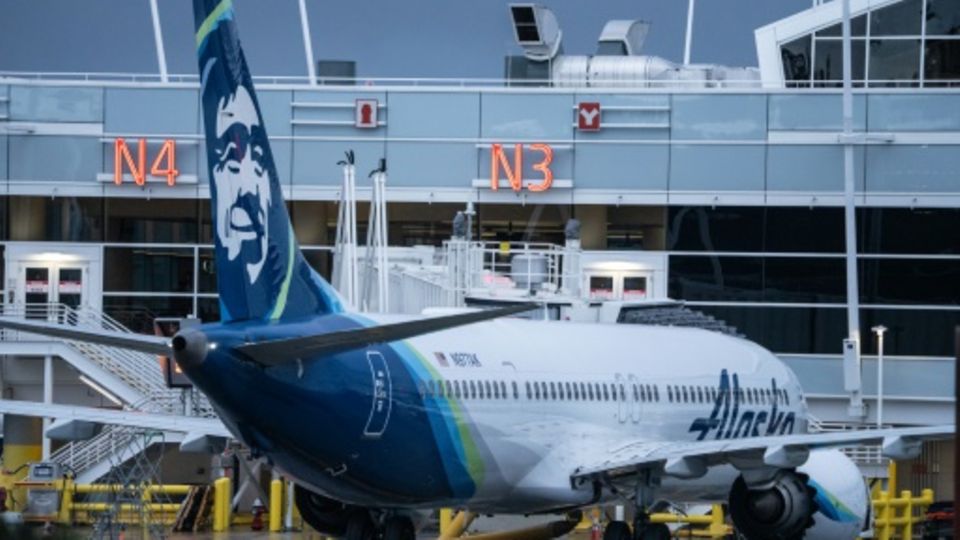 Eine Boeing 737 MAX 9 am Flughafen von Seattle