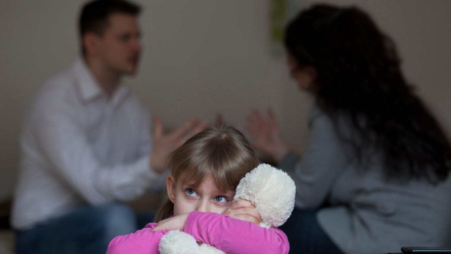 Scheidung: So regeln getrennte Eltern den Unterhalt für ihr Kind