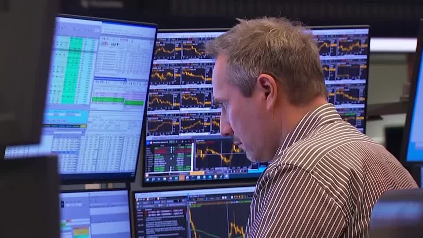 Video: Anleger bleiben zum Wochenstart auf der Hut