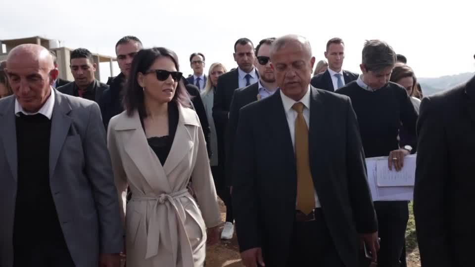 Video: Baerbock fordert von Israel Schutz von Palästinensern im Westjordanland Video: Baerbock fordert von Israel Schutz von Palästinensern im Westjordanland