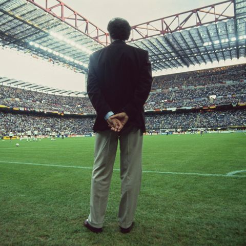 Franz Beckenbauer als Trainer bei der WM 1990 in Italien. Nach dem Brasilianer Mario Zagallo vollbrachte auch er das Kunststück, als Spieler und Trainer Weltmeister zu werden.