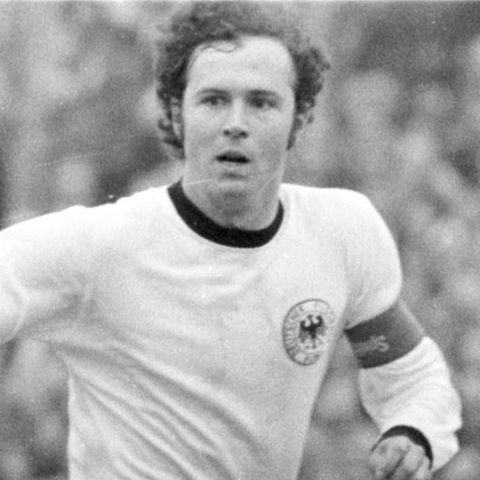 Eleganter Libero: Franz Beckenbauer bei einem Spiel gegen die UDSSR