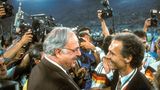 Franz Beckenbauer und Helmut Kohl
