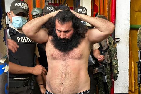 Adolfo Macias alias "Fito", Anführer der kriminellen Bande Los Choneros, bei der Verlegung in den Hochsicherheitskomplex "The Rock" in einem Gefängnis in Ecuador