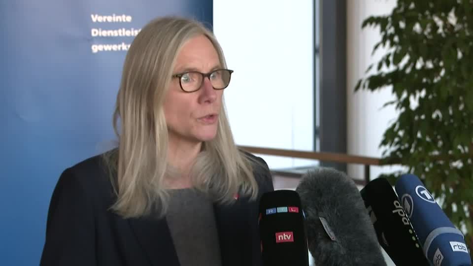 Video: Gewerkschaft Verdi fordert neuen Eigner für Galeria Karstadt Kaufhof