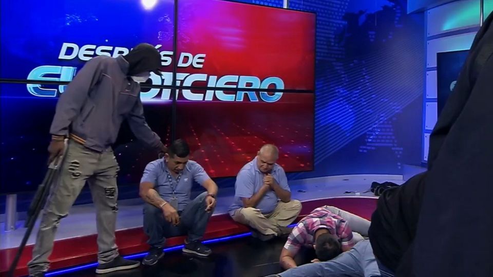 Ecuador Sturm Live-Sendung