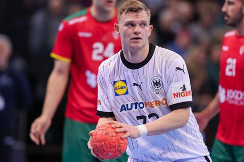 Timo Kastening spielt bei der Handball-EM auf der Rechtsaußen-Position