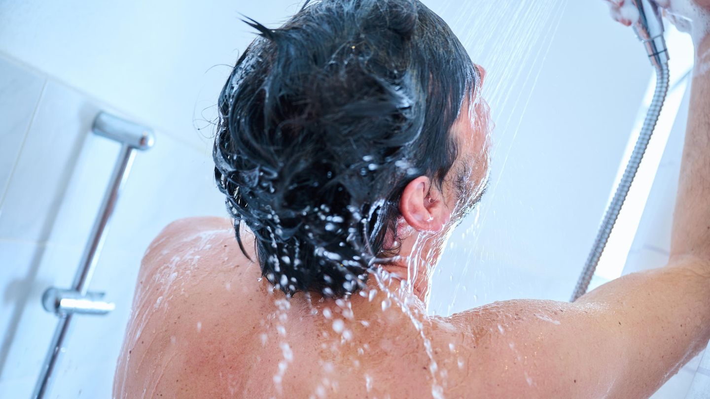 Health in winter: Take a cold shower and check other cold myths