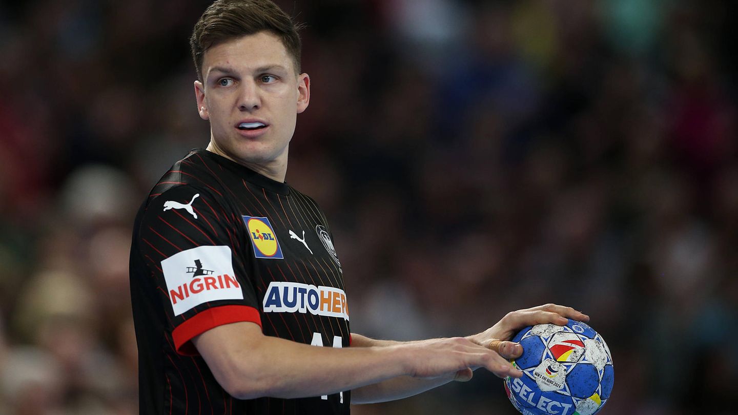 Christoph Steinert ist in der Bundesliga beim HC Erlangen unter Vertrag. Er ist 33 Jahre alt und spielt auf der Position Rückraum rechts / Rechtsaußen.