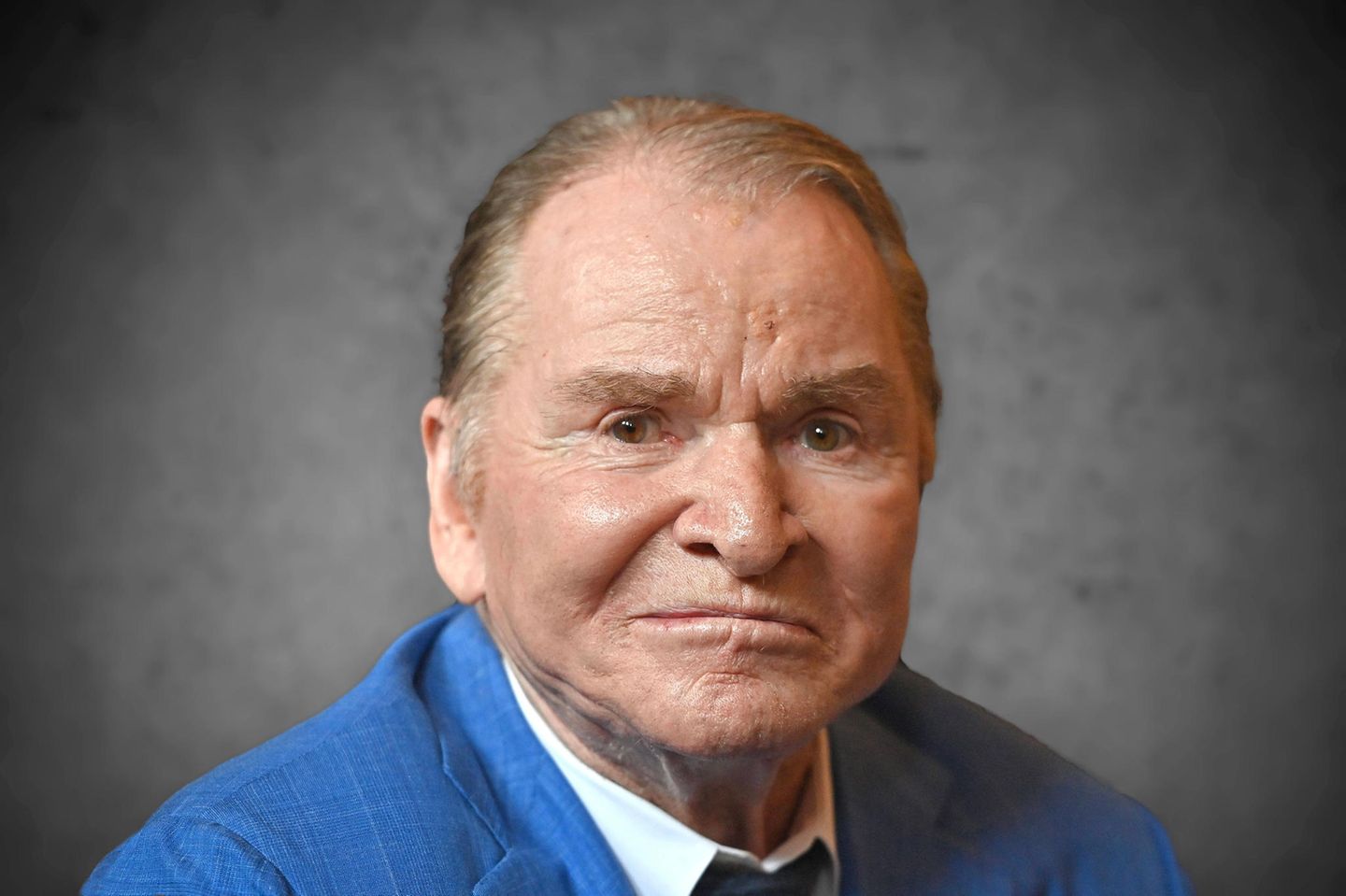 Mit ernstem Blick: Der Schauspieler Fritz Wepper auf einem Bild aus dem Jahr 2022