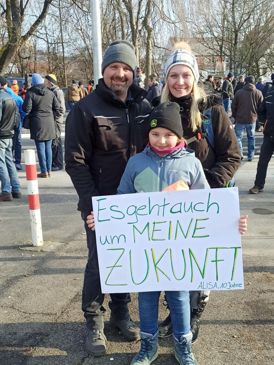 Madeleine und Edmund auf der Demonstration in Ellwangen