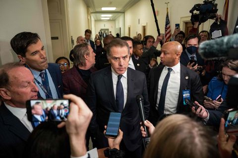 Hunter Biden, Sohn von US-Präsident Joe Biden, verlässt eine Sitzung des US-Repräsentantenhauses