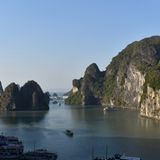 Blick auf die Halong Bay