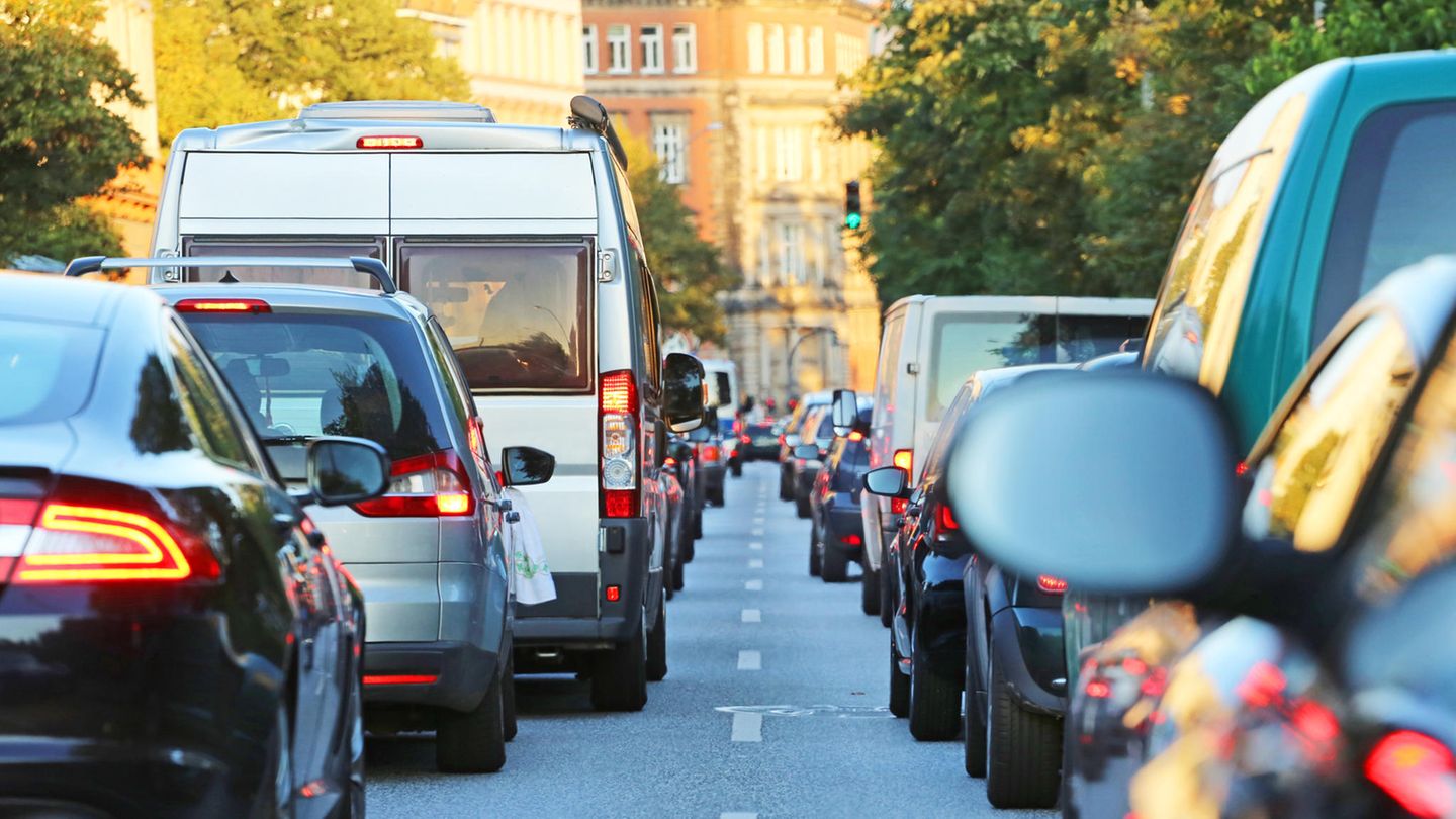 Mehr als 33.000 Beschäftigte haben verraten, ob sie einen Job in ihrer Firma empfehlen würden. 