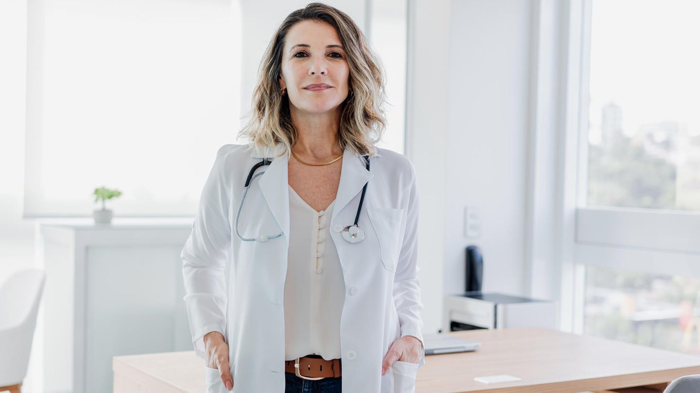 Umfrage von stern und statista 2024: Mehr als 33.000 Beschäftigte haben verraten, ob sie einen Job in ihrer Firma empfehlen würden. Mehr als 33.000 Beschäftigte haben verraten, ob sie einen Job in ihrer Firma empfehlen würden.