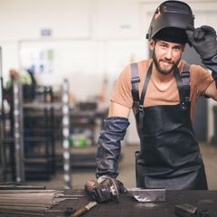 Mehr als 33.000 Beschäftigte haben verraten, ob sie einen Job in ihrer Firma empfehlen würden.