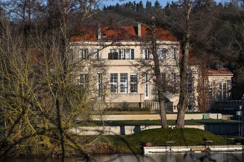Das Gästehaus am Lehnitzsee im historischen Landhaus Adlon in Potsdam: Schauplatz des Treffens von AfD-Politikern und Neonazis