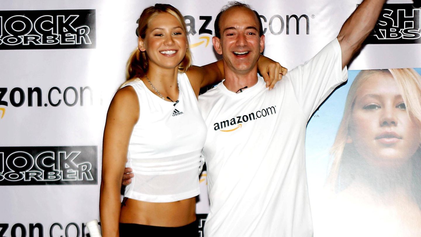 2003 Jeff Bezos Kournikova 2003 Jeff Bezos Kournikova