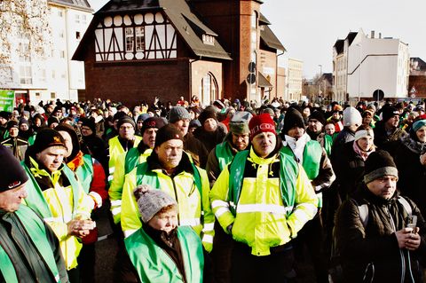 Demonstranten in Cottbus