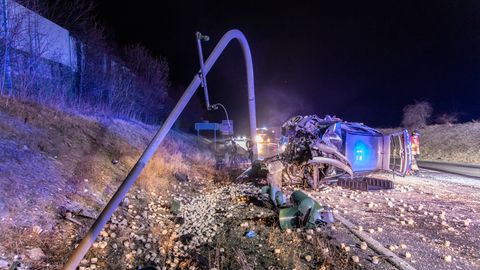 Glatteis-Unfall in Sachsen