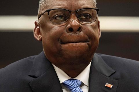 US-Verteidigungsminister Lloyd Austin sagt in einem Untersuchungsausschuss aus