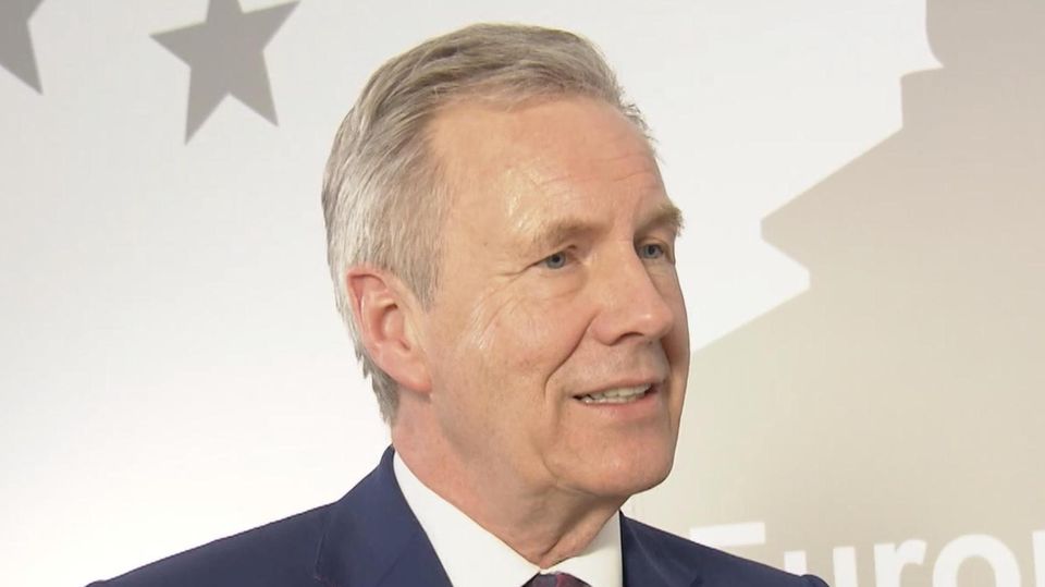 Ex-Bundespräsident: "Es werden Deutsche erster und zweiter Klasse kreiert, wie im Nationalsozialismus": Christian Wulff zur AfD Ex-Bundespräsident: "Es werden Deutsche erster und zweiter Klasse kreiert, wie im Nationalsozialismus": Christian Wulff zur AfD