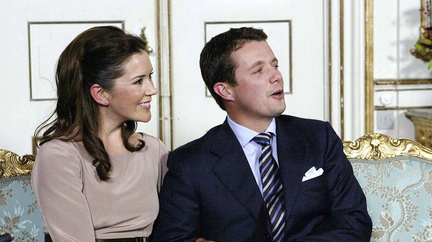 Mary und Frederik geben ihre Verlobung bekannt