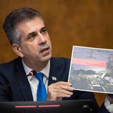 Im Keller einer Kinderklinik in der Stadt Gaza finden israelische Soldaten eigenen Angaben zufolge zahlreiche Waffen palästinensischer Extremisten. Es gebe zudem Anzeichen, dass dort Geiseln festgehalten wurden. Israels Außenminister Eli Cohen präsentiert der Weltöffentlichkeit Fotos, die das beweisen sollen. Die Hamas weist die Vorwürfe zurück.