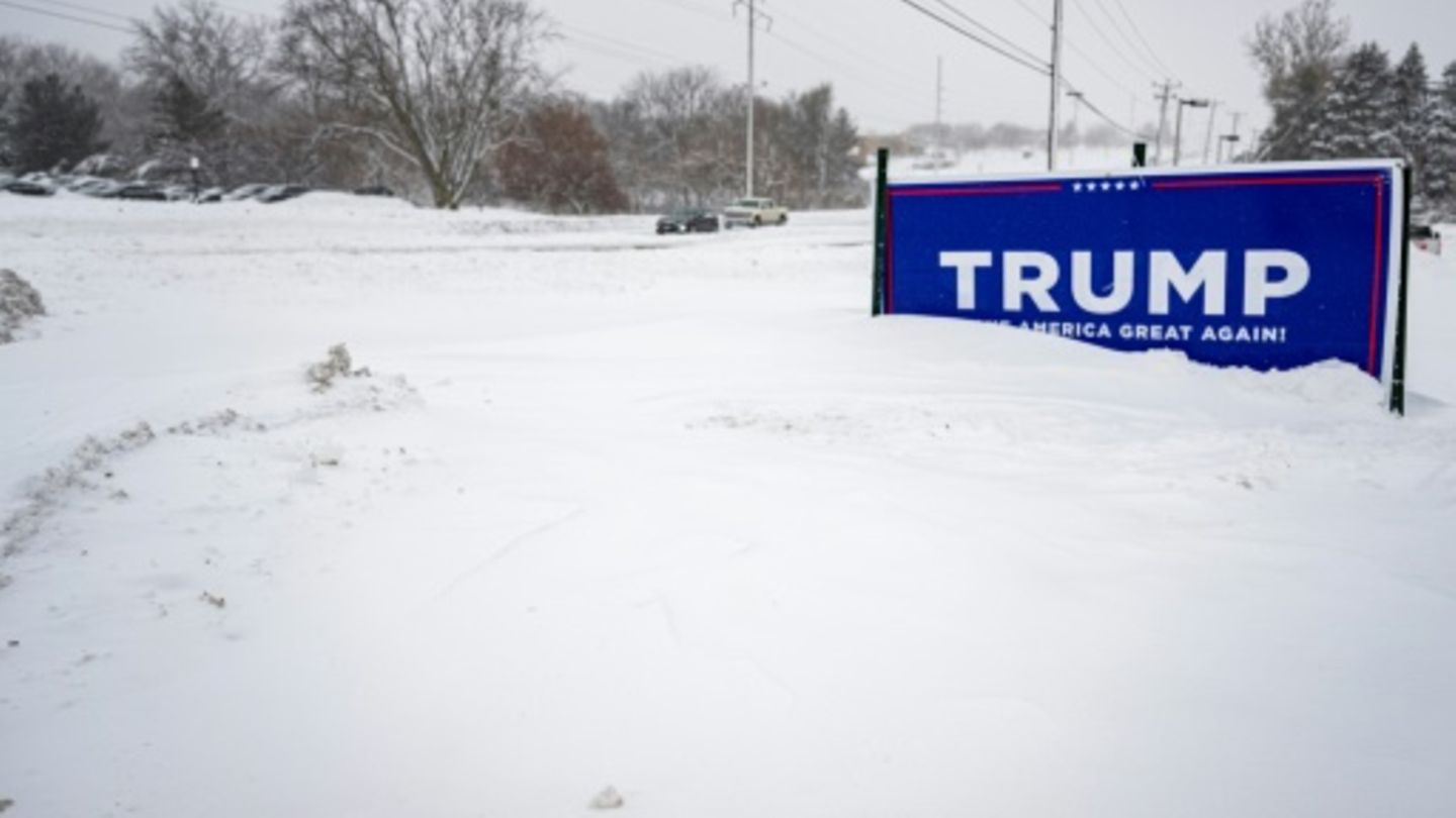 Wählen trotz klirrender Kälte: Republikaner-Vorwahlen beginnen in Iowa