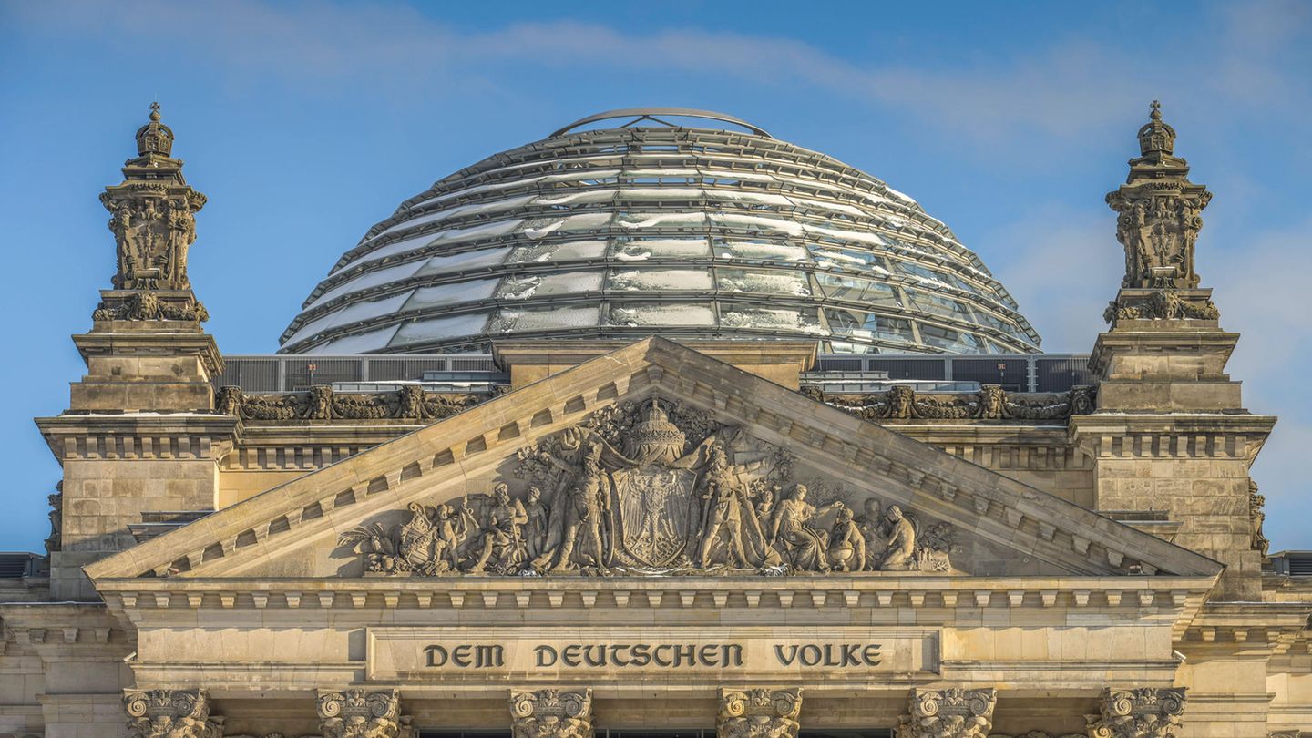 STERN survey: The majority of Germans do not want new elections