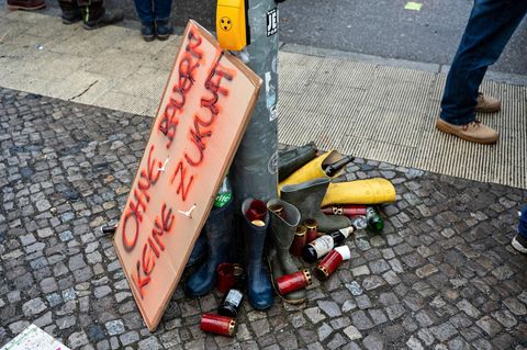 Die Kerzen nach der Demo sind ausgegangen