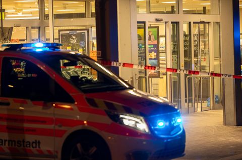 Aldi bei Frankfurt: Mann erschießt Mitarbeiterin und sich selbst