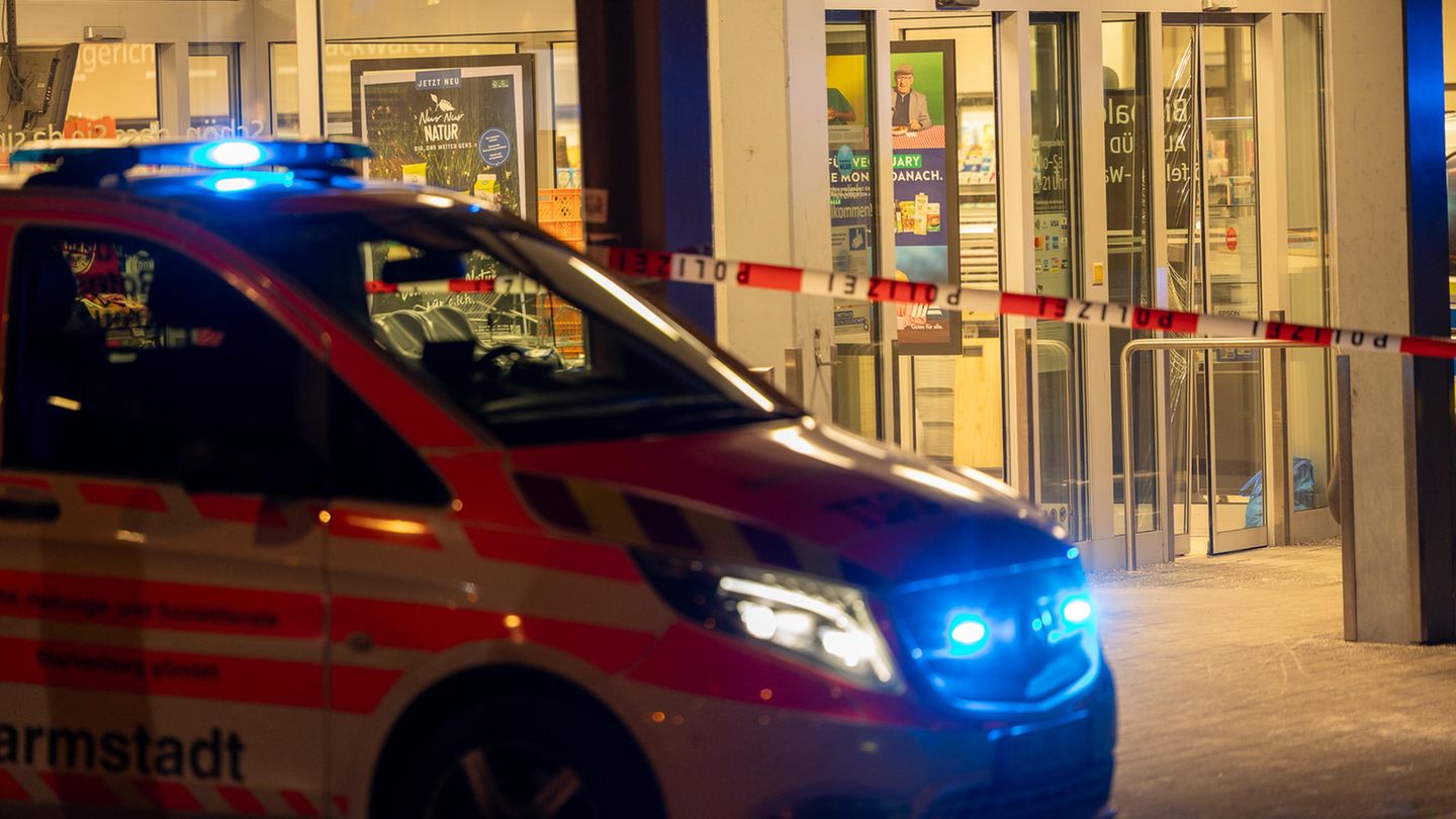 Aldi bei Frankfurt: Mann erschießt Mitarbeiterin und sich selbst