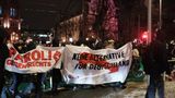 Auf Plakaten stand "Keine Alternative für Deutschland" oder "Paroli gegen Rechts"