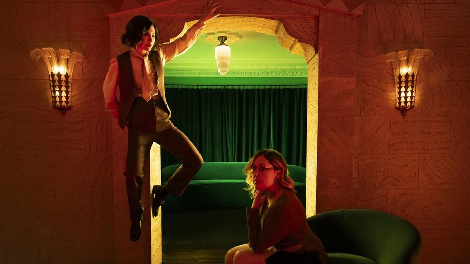 Sleater-Kinney Sleater-Kinneys Album: "Little Rope"