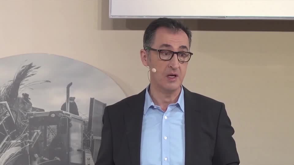 Video: Özdemir und Lemke für Fleisch-Abgabe - Politik muss jetzt Mut zeigen