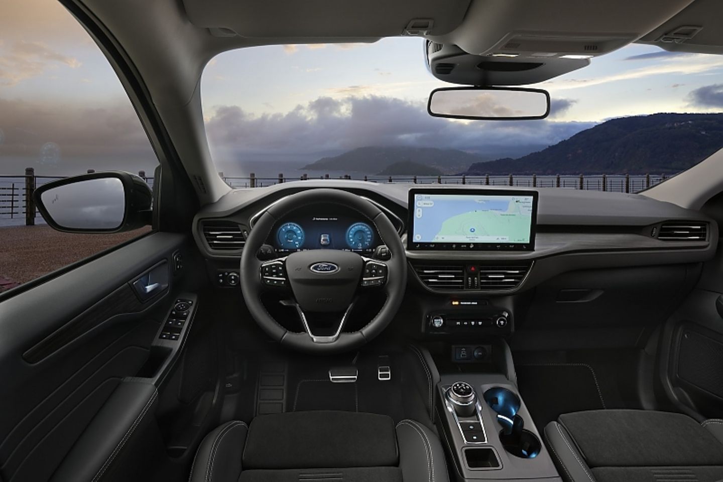 Ford Kuga Hybrid 2024