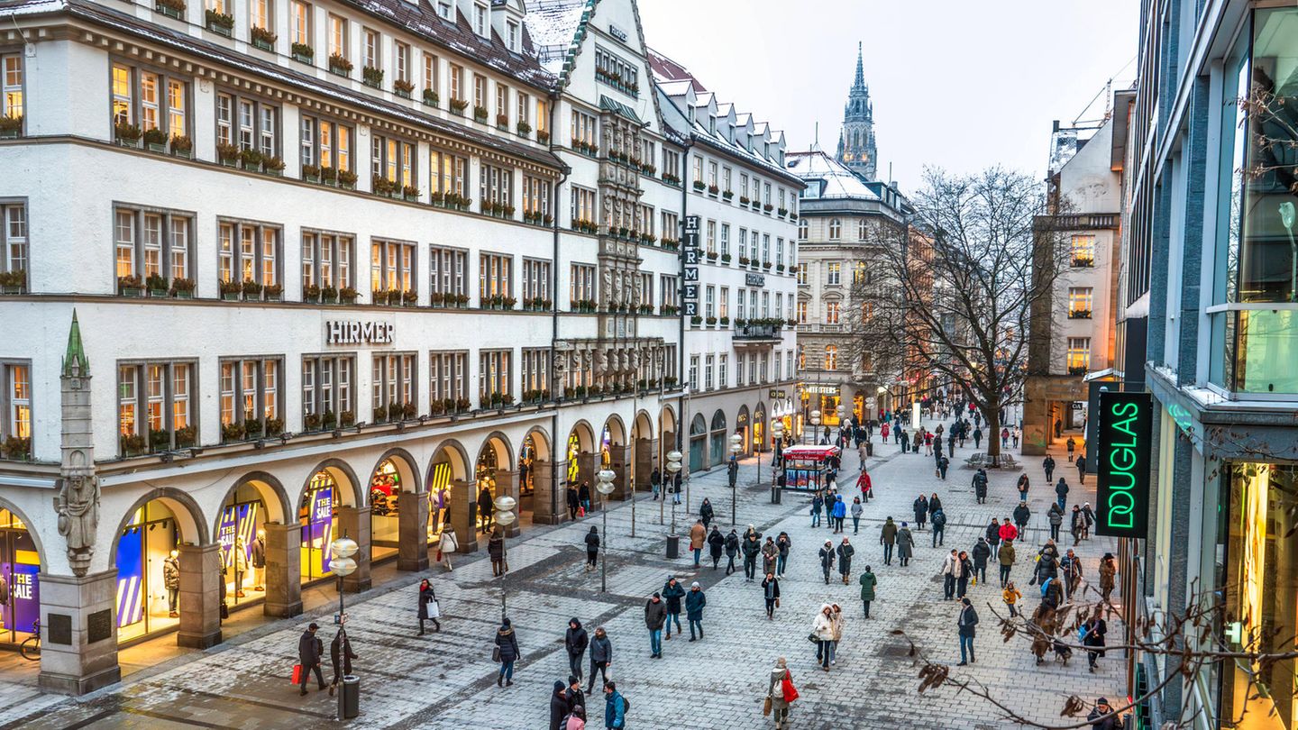 Leap year 2024: What does February 29 mean for the economy?