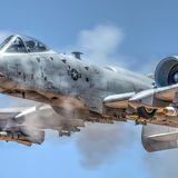 Die Bordkanone verschießt Uran-Munition, wo sie zum Einsatz kommt, wird das Erbgut der Bevölkerung geschädigt.