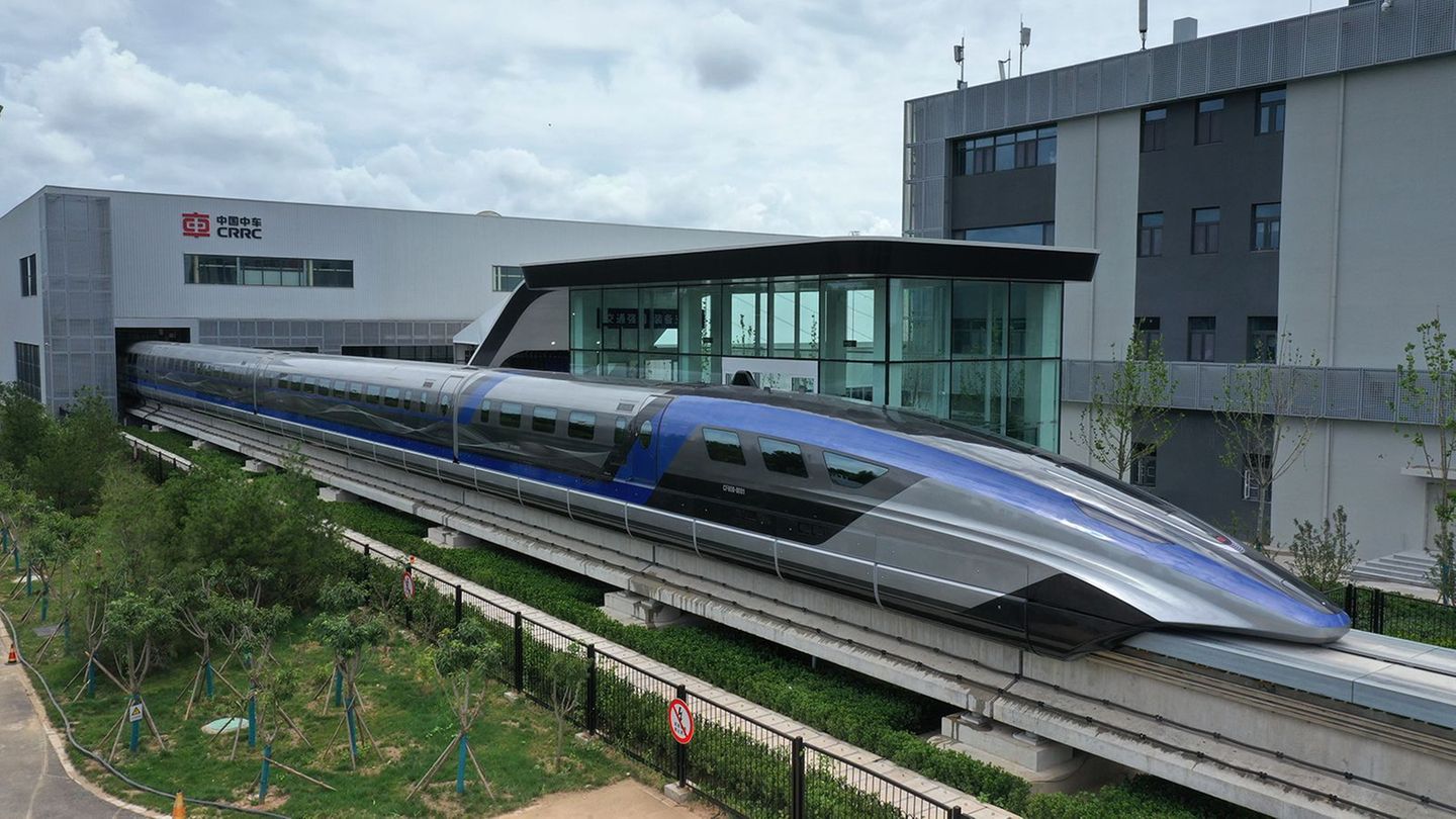 chinesischer Magnetschwebezug