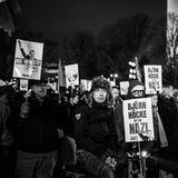 Eine Demonstration gegen rechts vor dem Roten Rathaus in Berlin