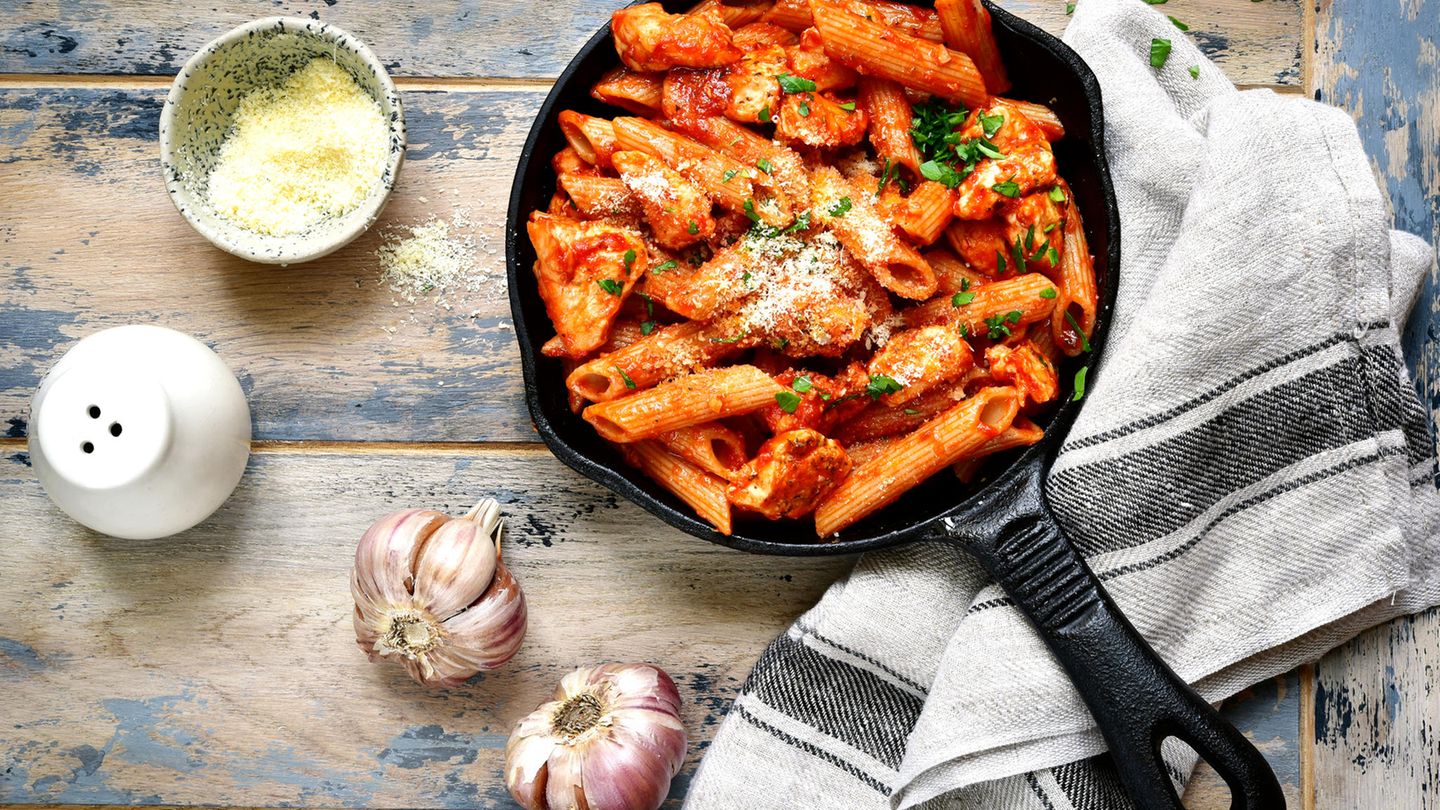 Feierabendküche: 5 schnelle Pasta-Rezepte in 20 Minuten | STERN.de