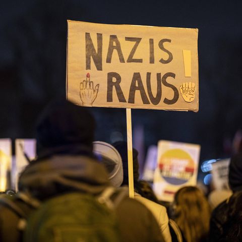 Rechtsextreme: "Fasch-O-Mat": So erkennen Sie einen Nazi